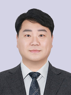 김윤수