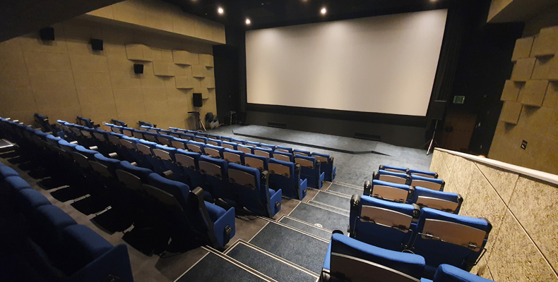 피서도 하고 영화도 보고 썸네일이미지