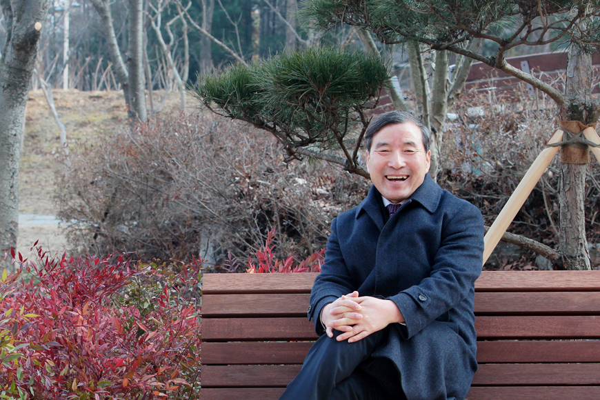 박병익 씨가 소개하는 50여 년의 추억이 담긴 일기 썸네일이미지